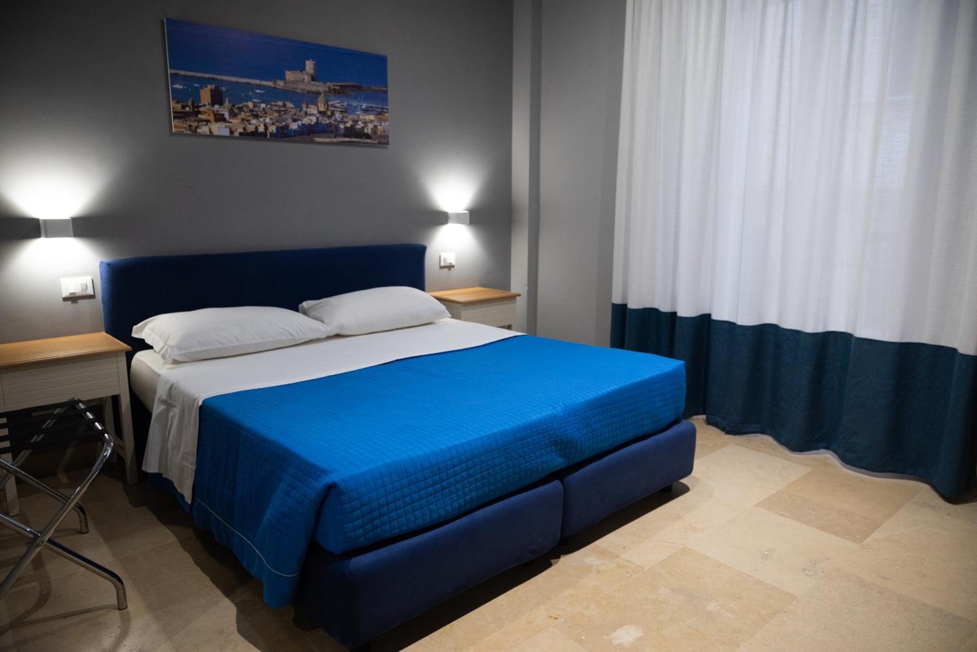 Zibibbo Suites & Rooms - Aparthotel In Centro Storico A Trapani Exterior photo